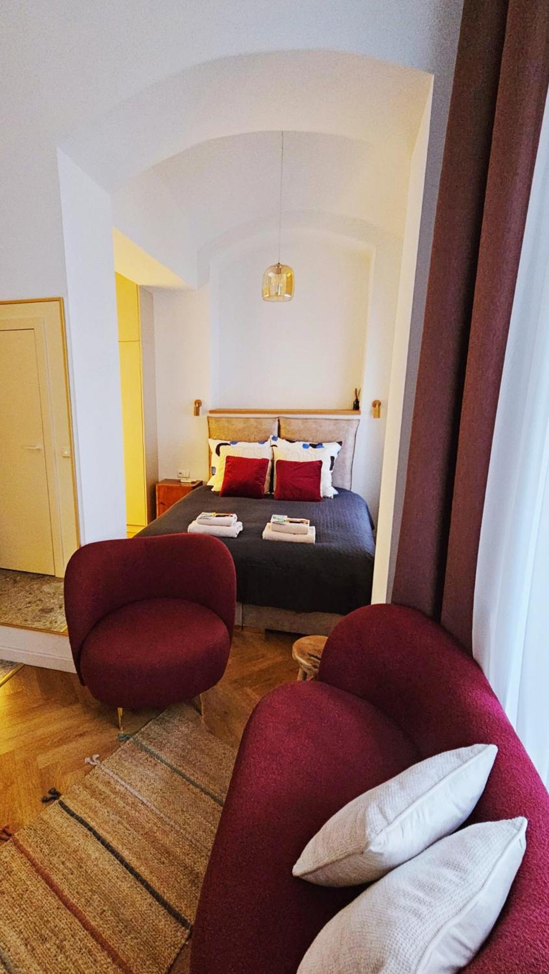 Deluxe Vintage Chic - Kazimierz Old Town Krakow